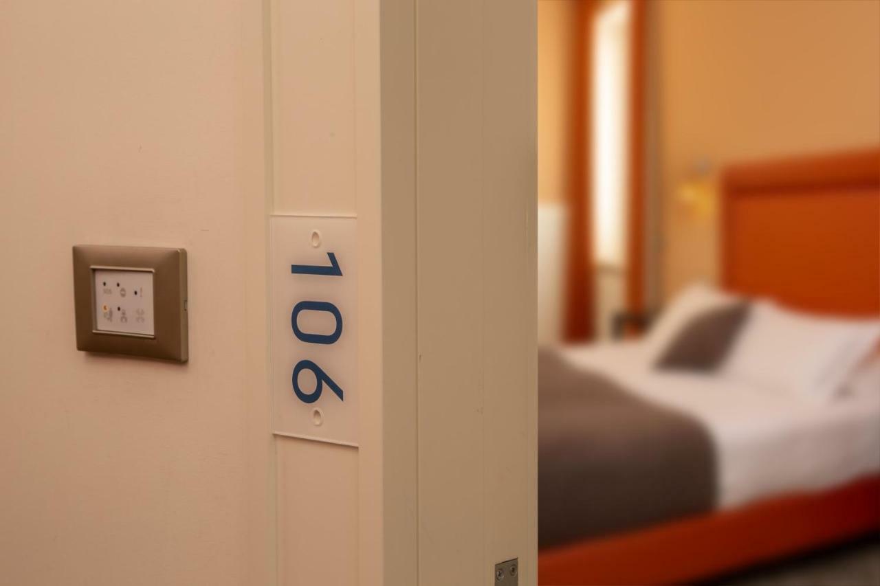 My Trevi Charming & Luxury Rooms Roma Ngoại thất bức ảnh